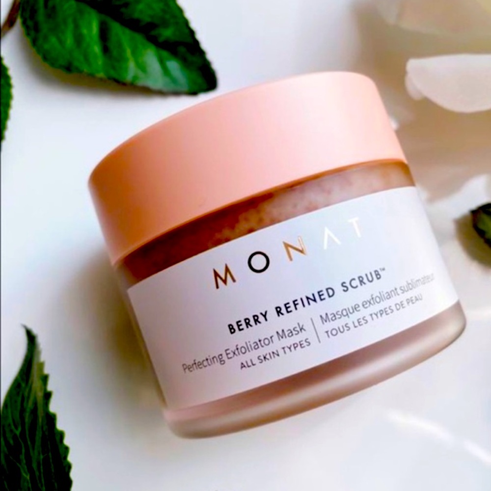 MONAT Berry Refined Scrub 💕